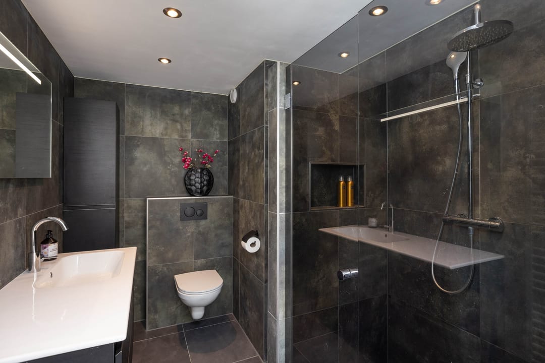 Foto 17 van Waregemstraat 4