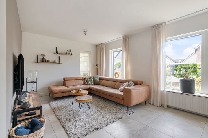 Photo 4 of Weversveld 66