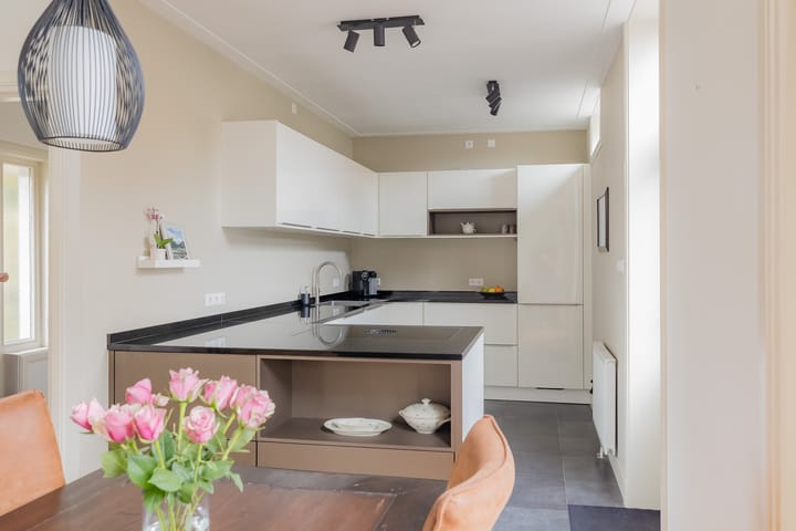 Foto 18 van Evertsenstraat 3