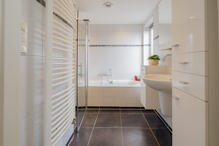 Foto 36 van Evertsenstraat 3