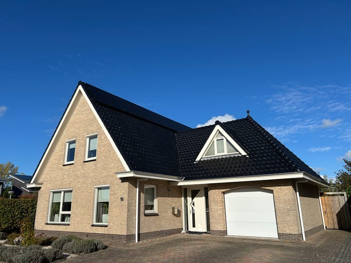 Foto 14 van Duiker 16