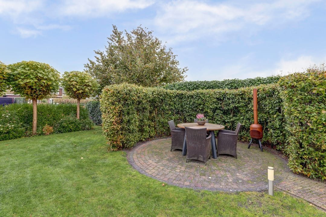 Foto 23 van Duiker 16