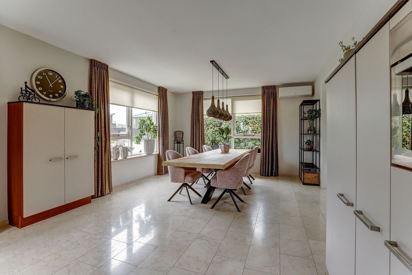 Foto 35 van Duiker 16