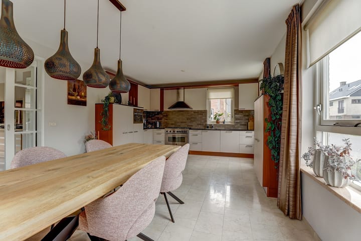 Foto 37 van Duiker 16