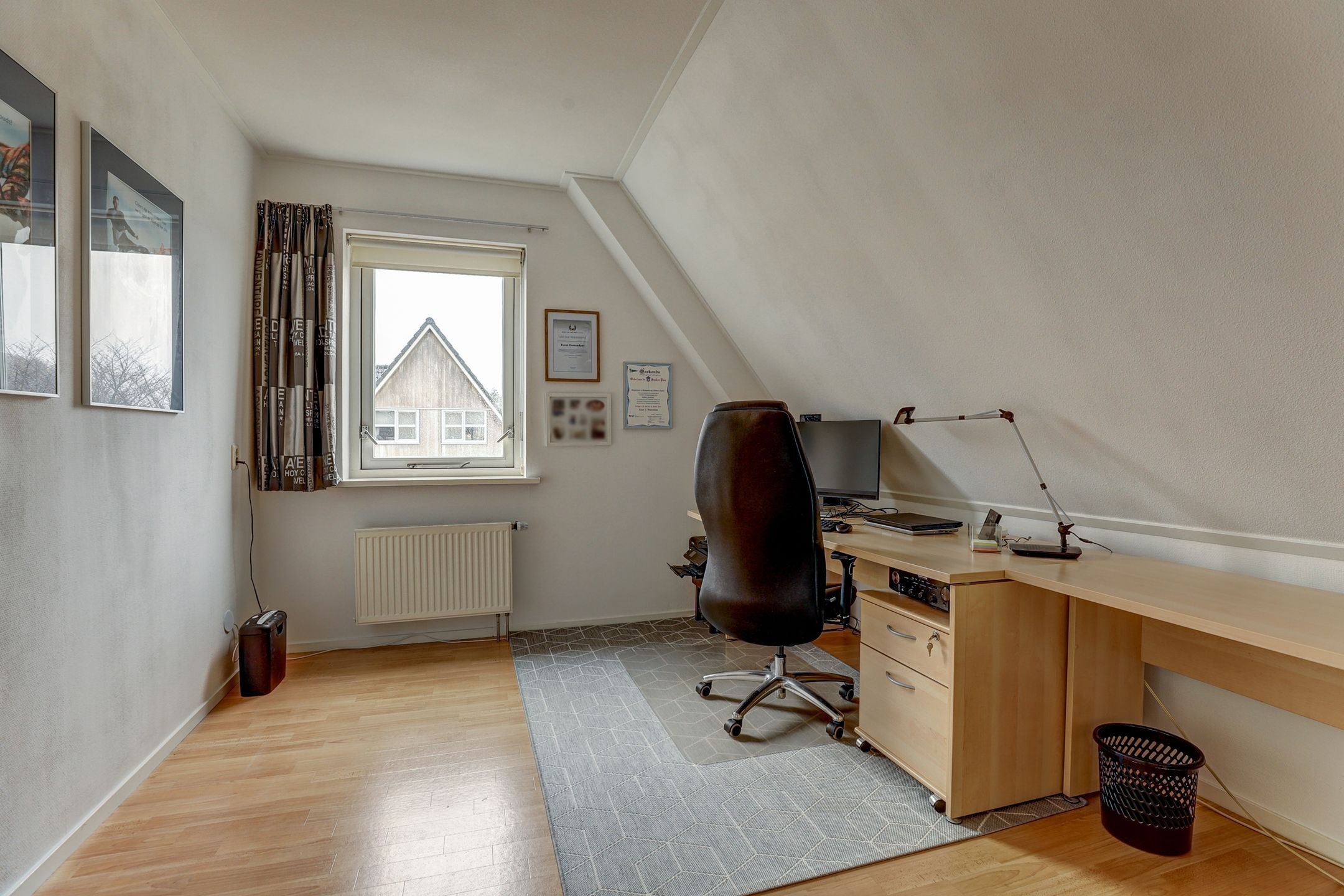 Foto 48 van Duiker 16