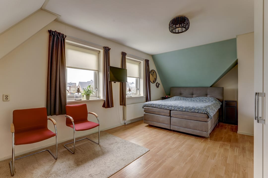 Foto 43 van Duiker 16