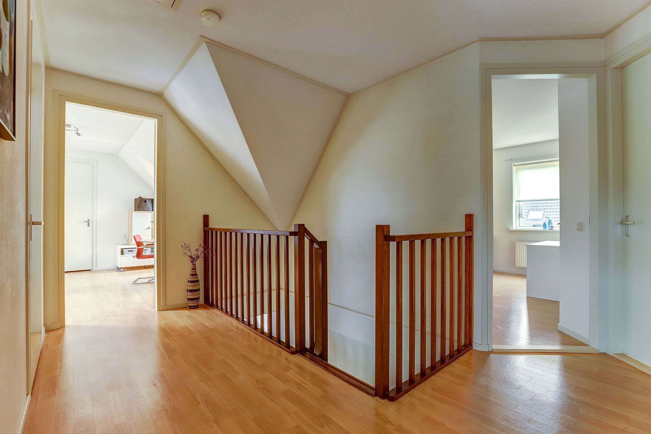 Foto 42 van Duiker 16