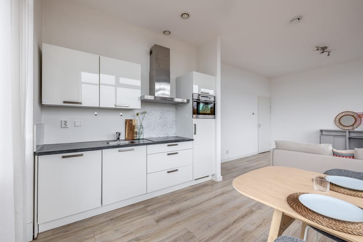 Foto 6 van Teylersplein 2-B2