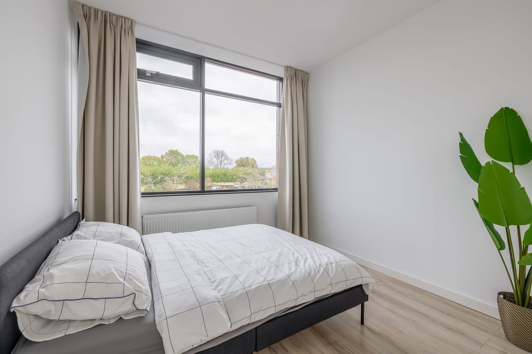 Foto 8 van Teylersplein 2-B2