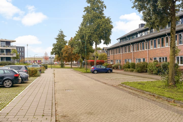 Photo 31 of Eikenhout 10