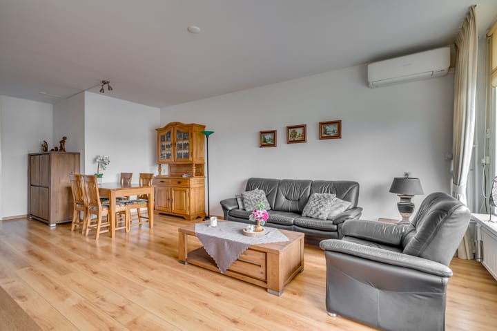 Photo 18 of Witherenstraat 128