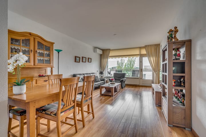 Photo 11 of Witherenstraat 128