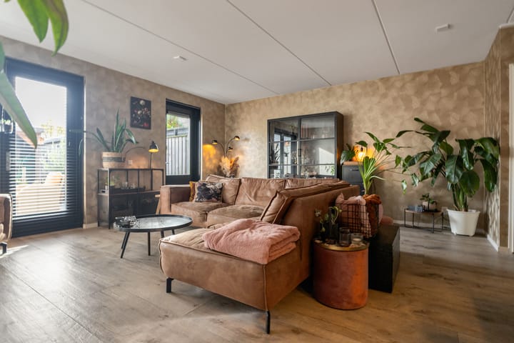 Photo 6 of Koningin Máximalaan 50