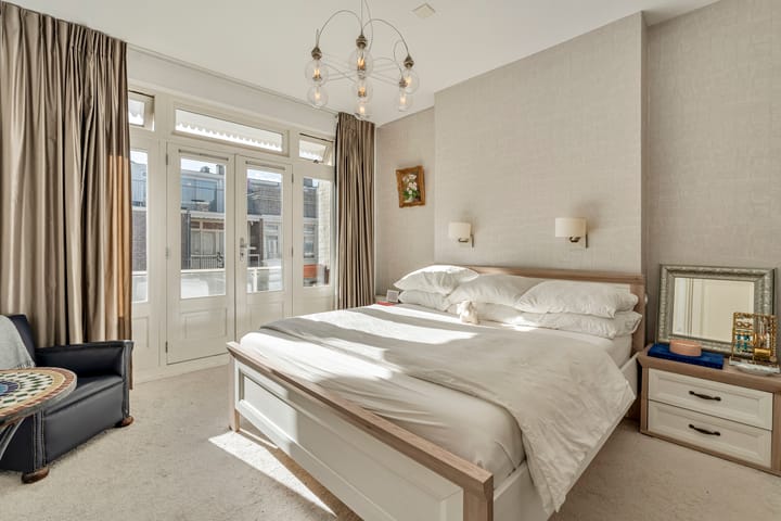 Foto 21 van Nicolaas Maesstraat 37-3