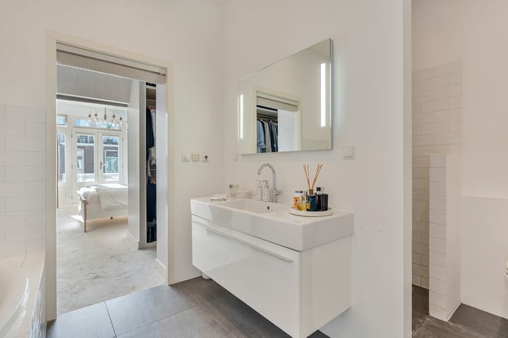 Foto 26 van Nicolaas Maesstraat 37-3