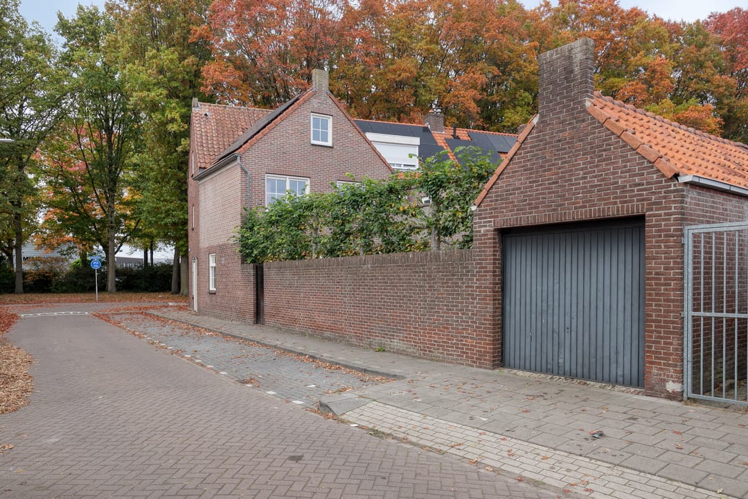 Photo 43 of Condorstraat 15