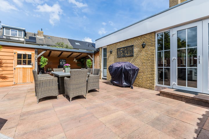 Foto 44 van W. v.d. Brinkstraat 8