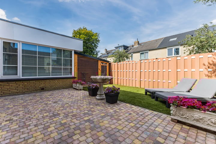 Foto 50 van W. v.d. Brinkstraat 8