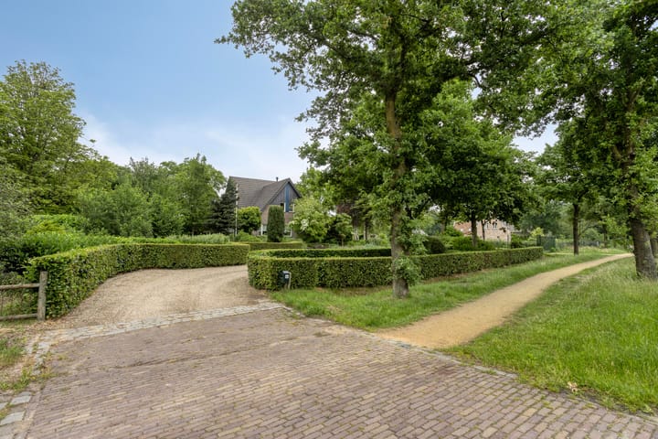 Photo 83 of Nistelrodeseweg 65