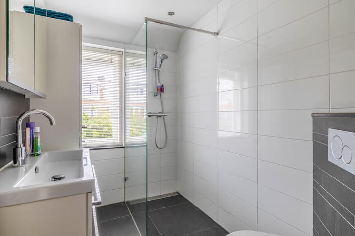 Foto 33 van Arnoldus Rotterdamstraat 15