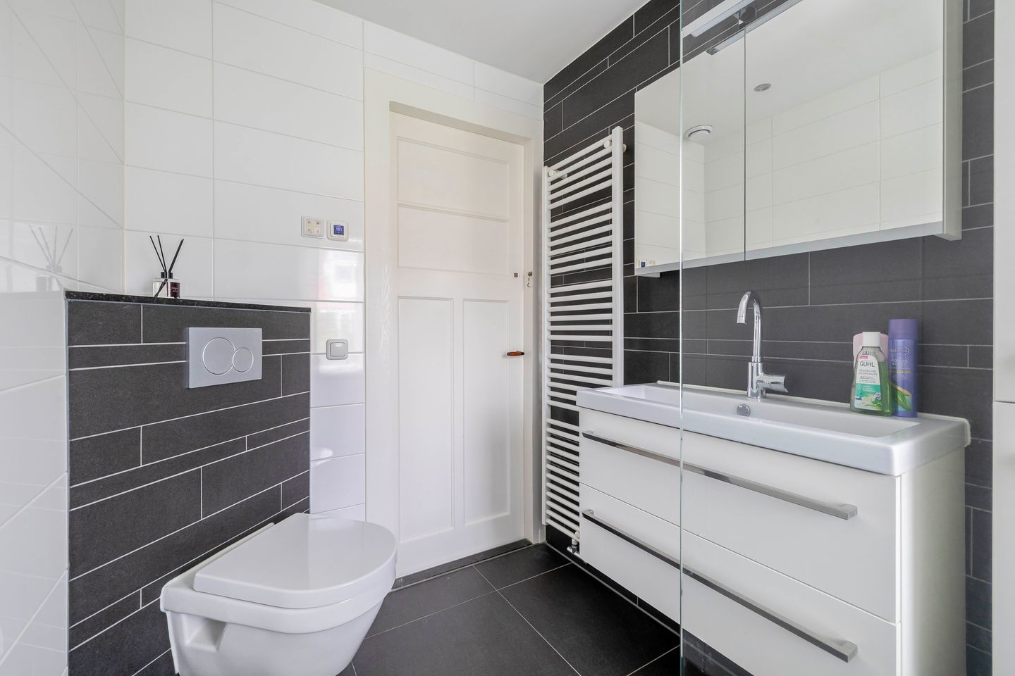 Photo 34 of Arnoldus Rotterdamstraat 15