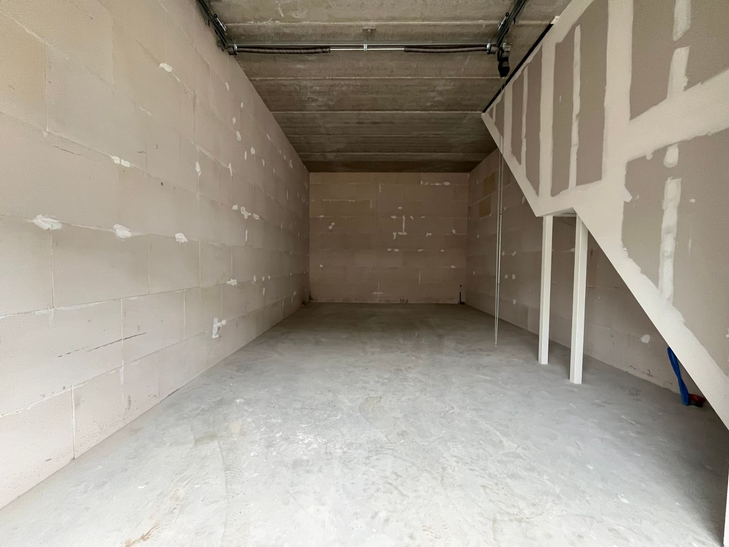 View photo 4 of Overvliet 167