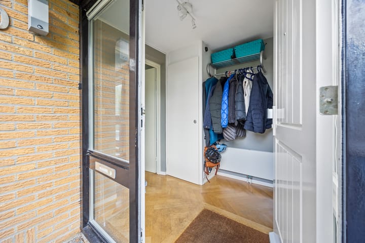 Photo 35 of Tulpentuin 90