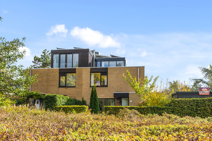 Photo 37 of Tulpentuin 90