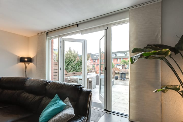 Photo 12 of Koegelwieckplantsoen 12