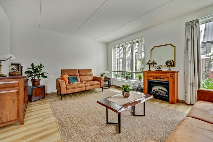 Photo 5 of De Stijl 2