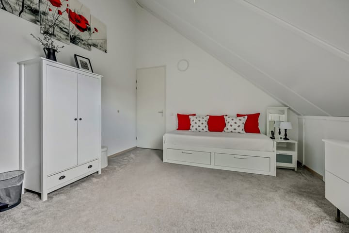 Photo 29 of De Stijl 2