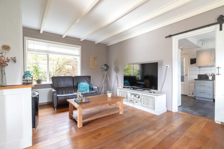 Foto 15 van Eekebuursterweg 19