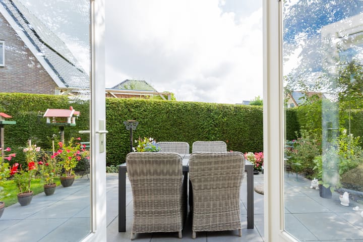 Photo 4 of Bremstraat 18