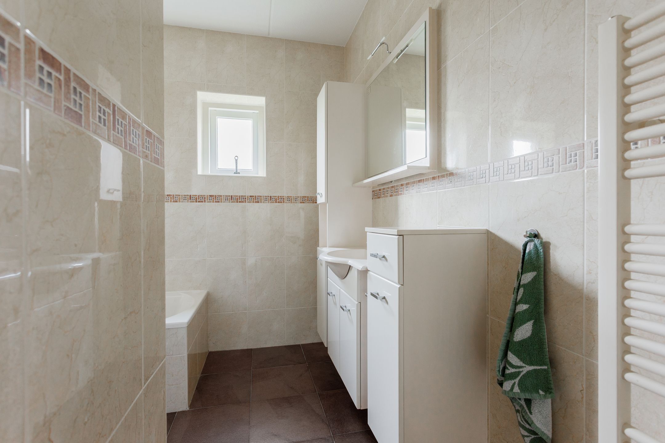 Photo 18 of Bremstraat 18