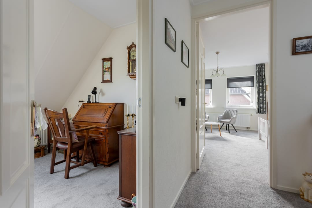 Photo 32 of Bremstraat 18