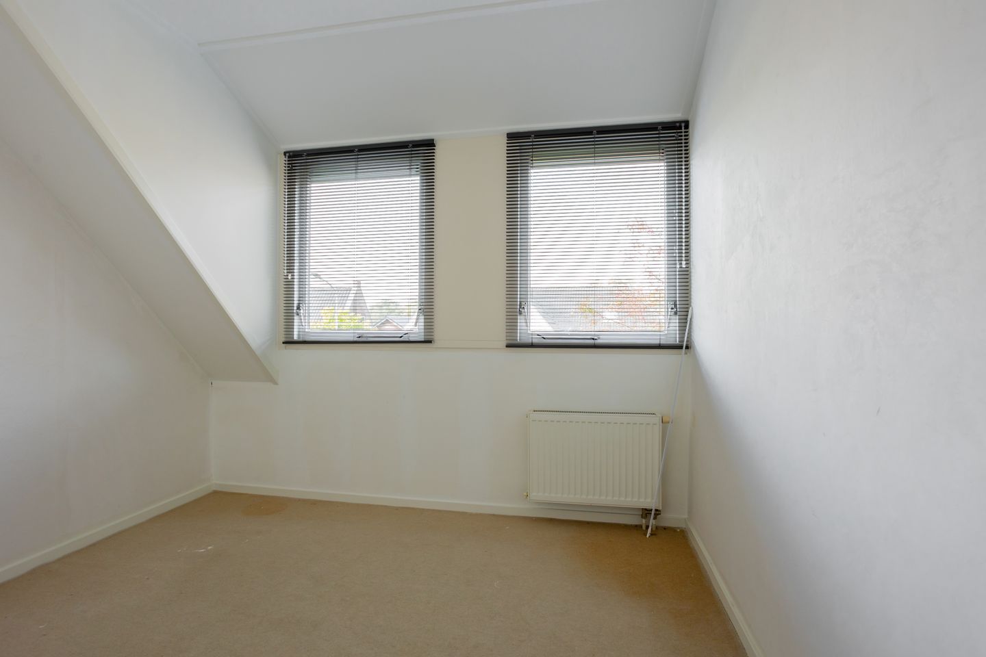 Photo 40 of Bremstraat 18