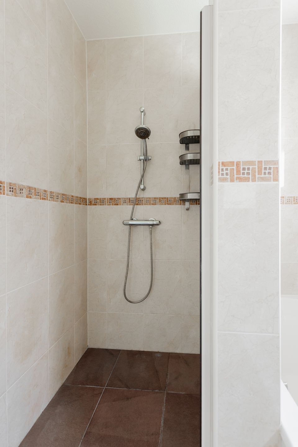 Photo 20 of Bremstraat 18