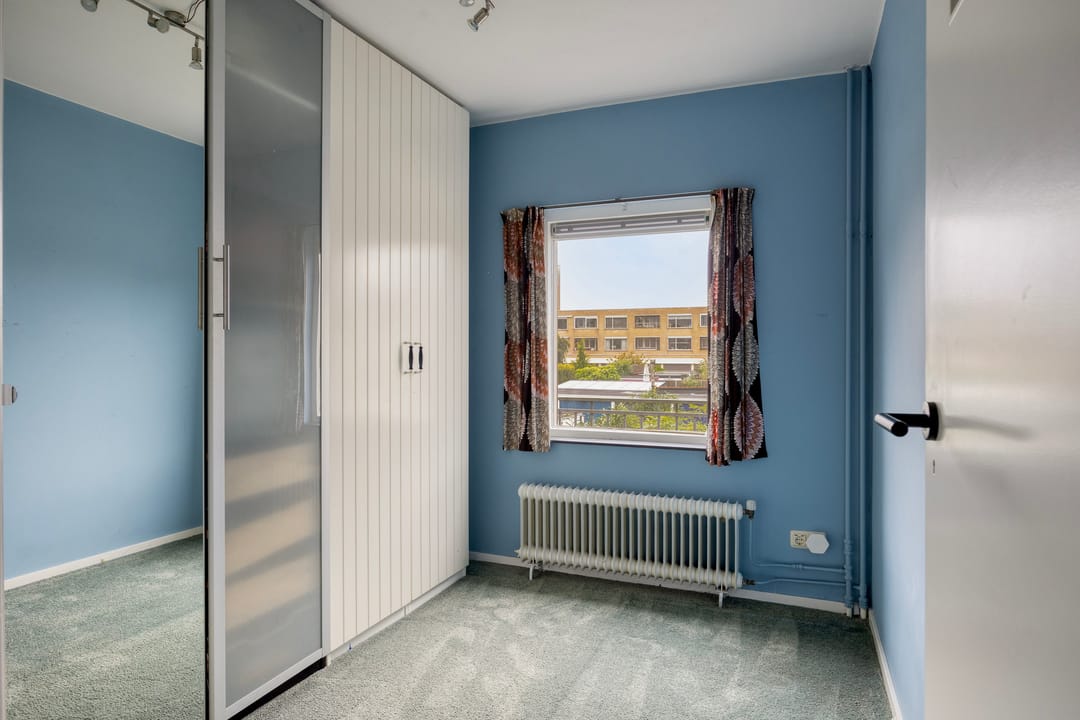 Photo 22 of Lorentzstraat 33