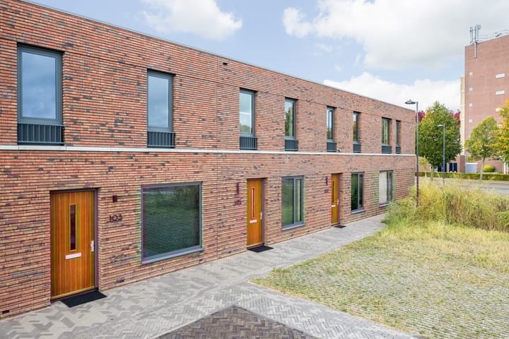 Lous van Beusekomlaan 105