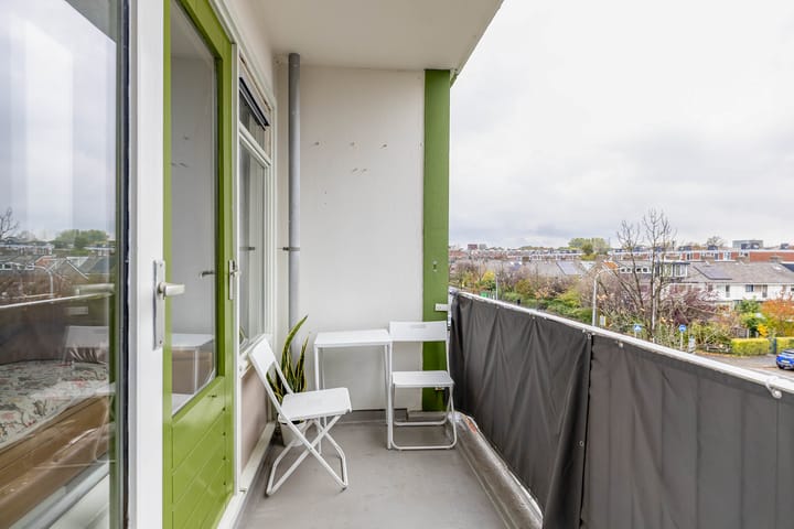 Photo 3 of Paterswoldseweg 395