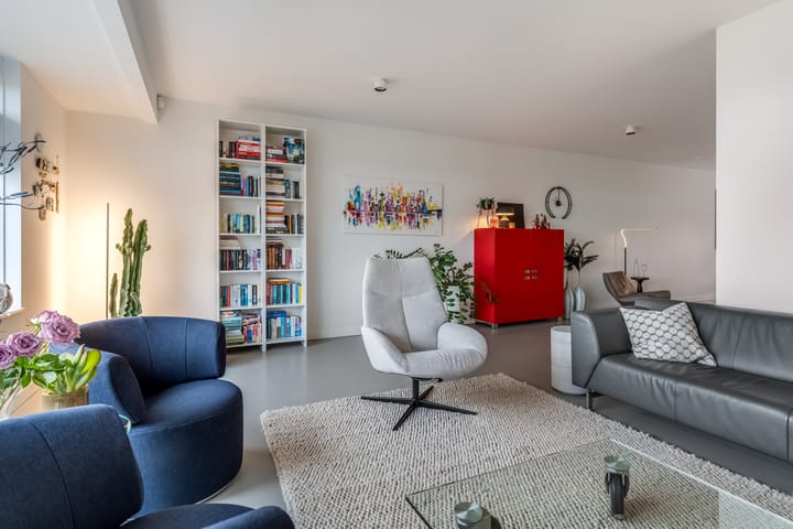 Foto 9 van Bruine Eikenpage 52