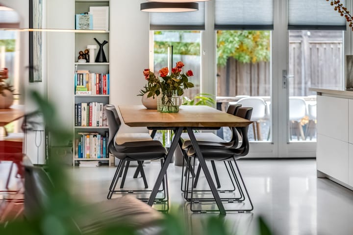 Foto 13 van Bruine Eikenpage 52