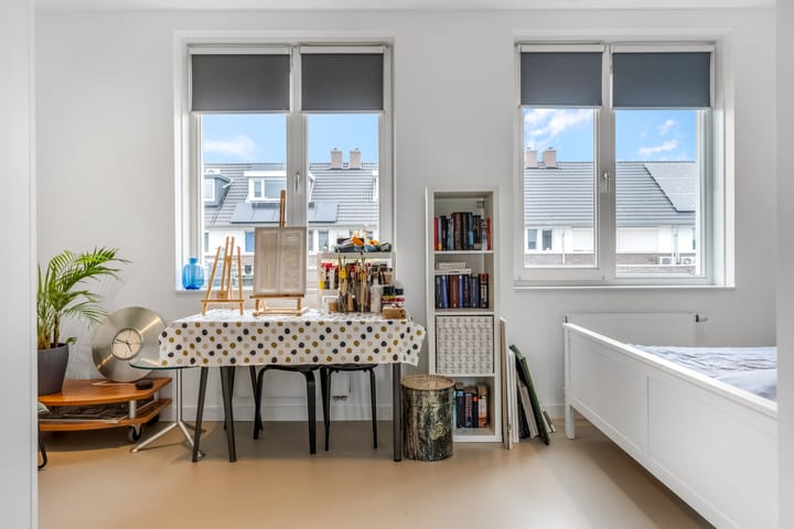 Foto 29 van Bruine Eikenpage 52