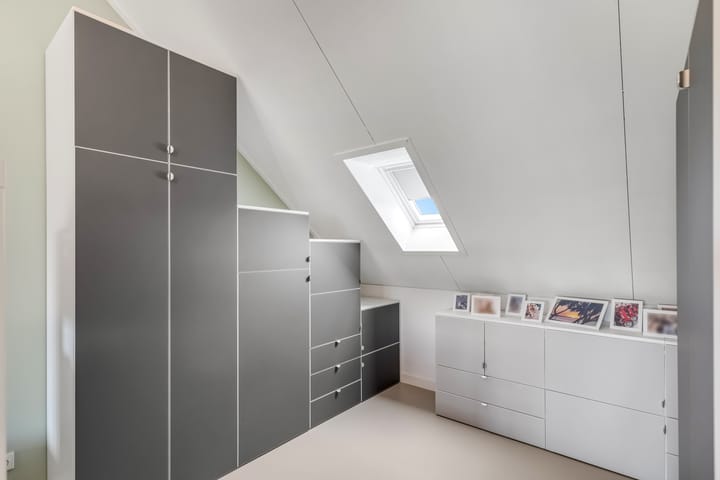 Foto 43 van Bruine Eikenpage 52