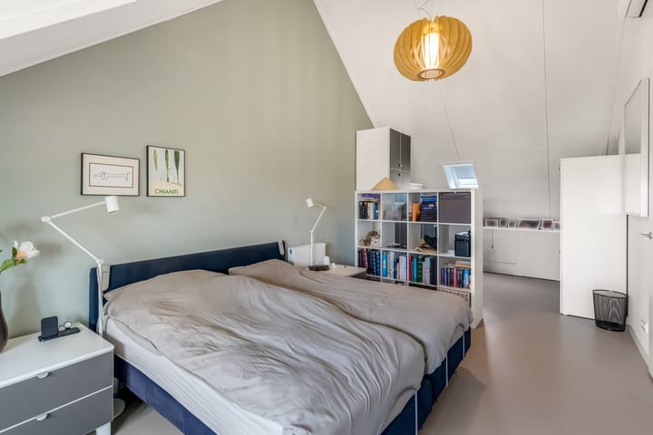 Foto 44 van Bruine Eikenpage 52