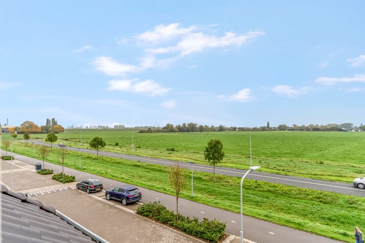 Foto 60 van Bruine Eikenpage 52