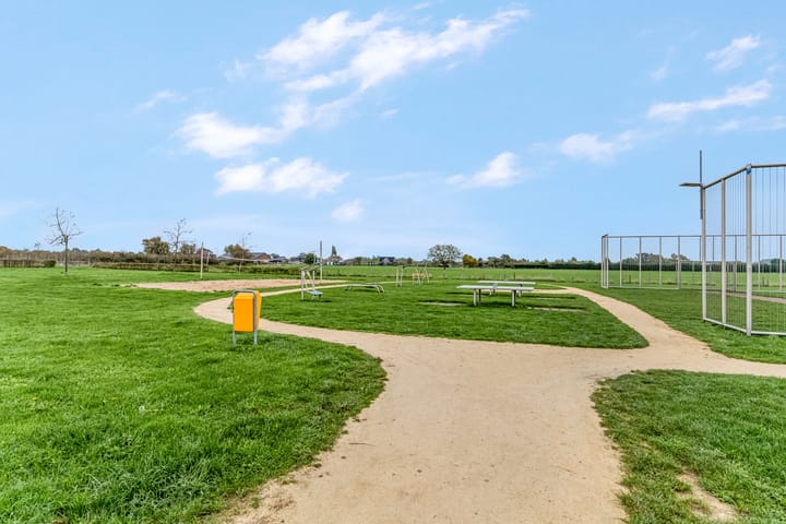 Foto 62 van Bruine Eikenpage 52