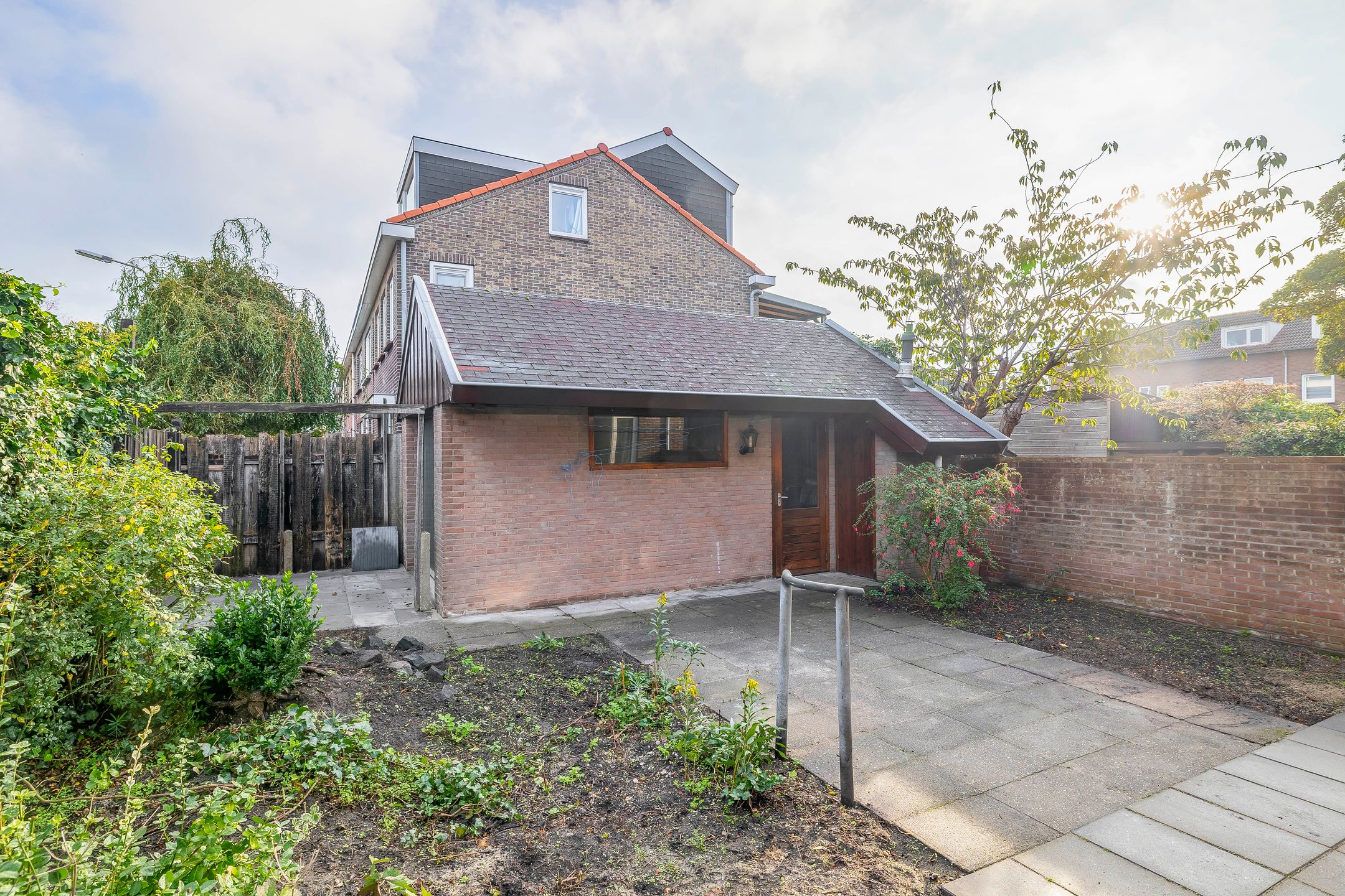 Photo 3 of Zuideindseweg 13