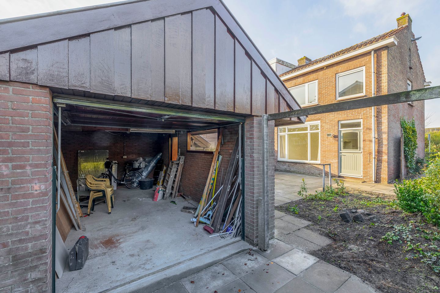 Photo 10 of Zuideindseweg 13