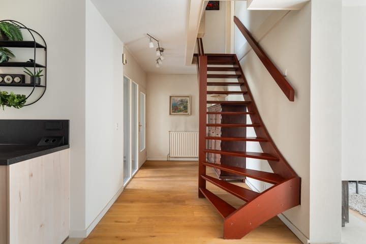 Foto 20 van Stokroos 28